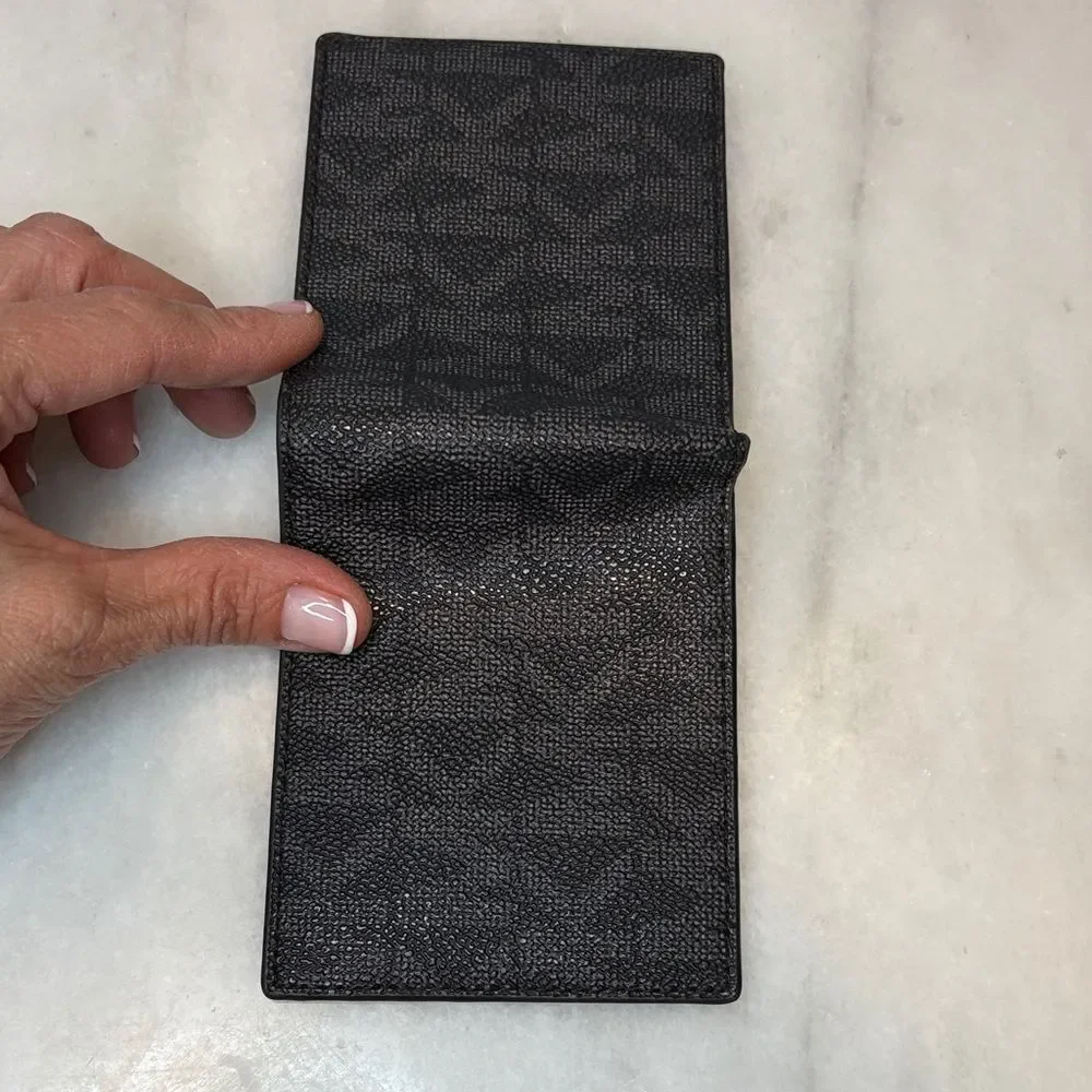 Michael Kors Signature MK Logo Saffiano Leather Wallet - NWOT